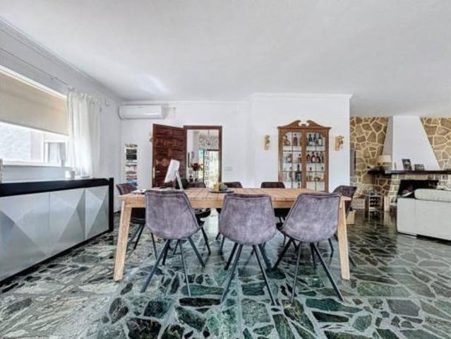 Chalet Alquiler L'Alfàs del Pi, Urbanizaciones