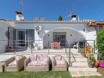 Villa en alquiler en Urbanización Marbesa - Aire acondicionado