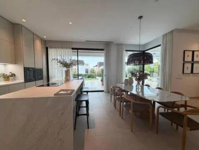 Chalet Alquiler Marbella, Playa de la Fontanilla