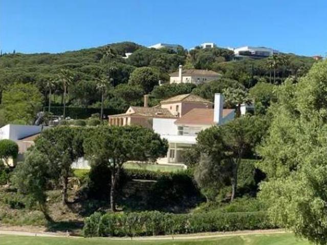 Chalet Alquiler San Roque, Núcleo