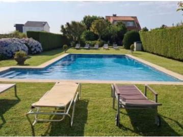 Villa en alquiler en Arousa - Balcón
