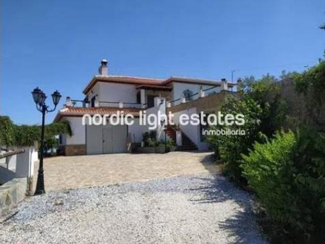 Chalet Alquiler Torrox, Núcleo