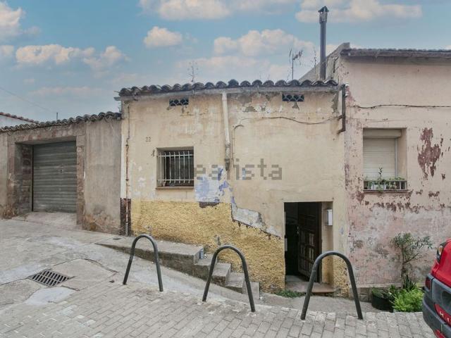 Chalet, Artés