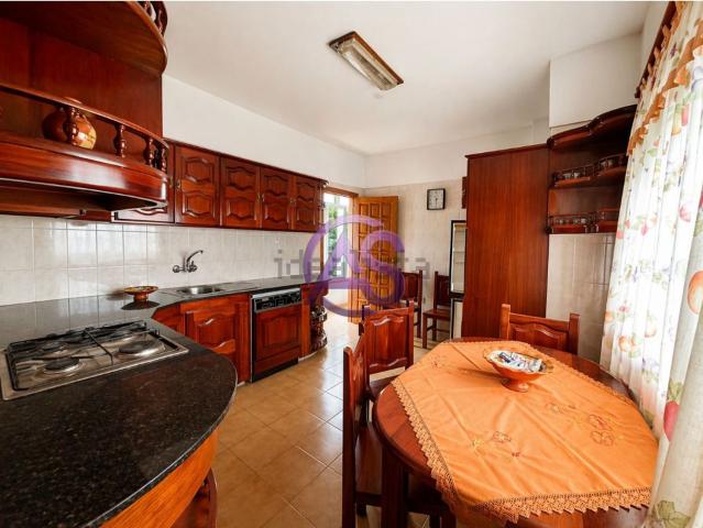 Chalet, Arafo