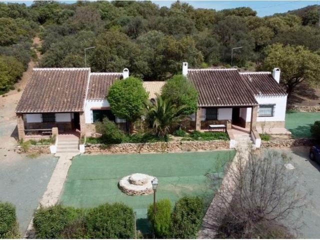 Chalet, Archidona