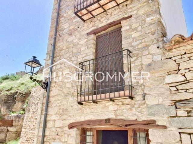 Chalet, Ares del Maestre