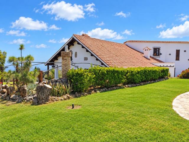 Chalet, Arico