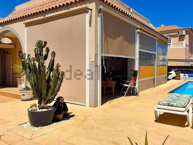Chalet, Arona