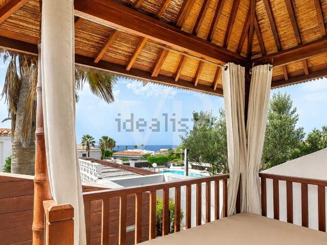 Chalet, Arona
