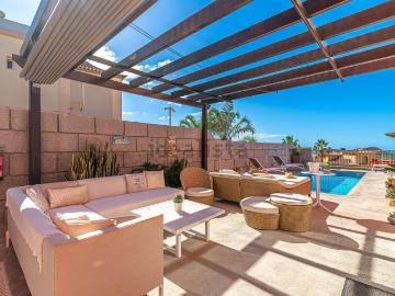 Chalet, Arona