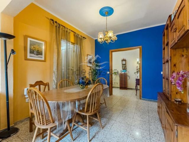 Chalet, Arona