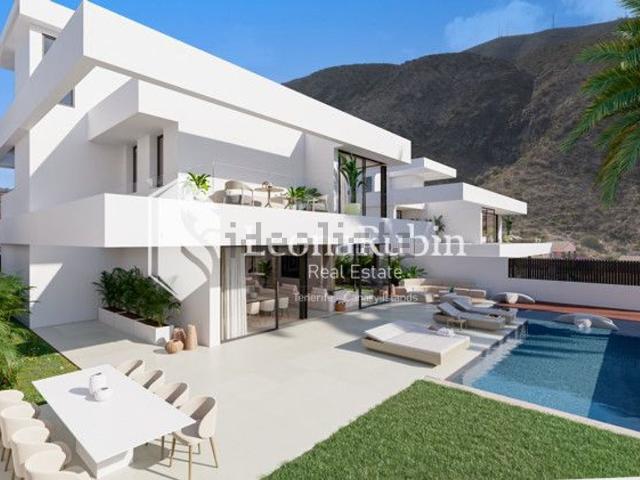 Chalet, Arona