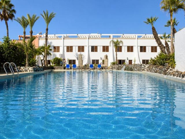 Chalet, Arona