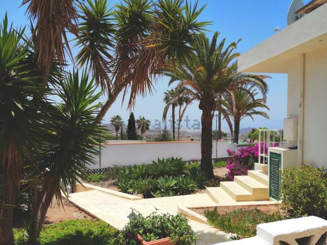 Chalet, Arona