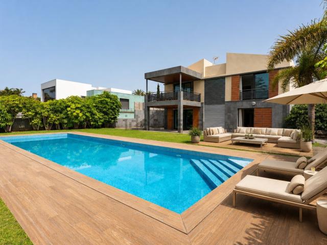 Chalet, Arona