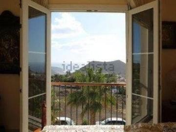 Chalet, Arona