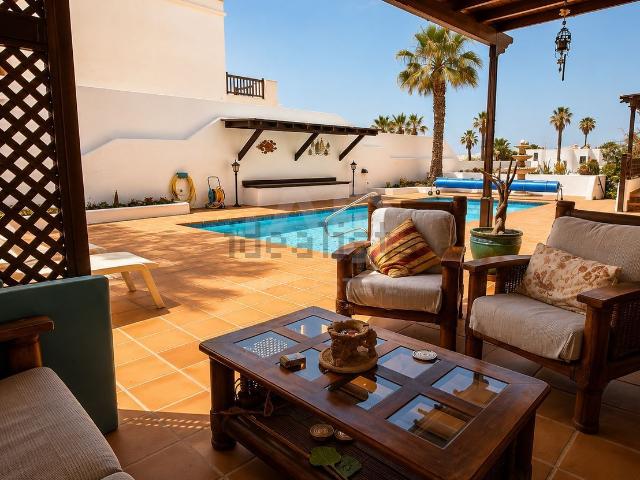 Chalet, Arrecife