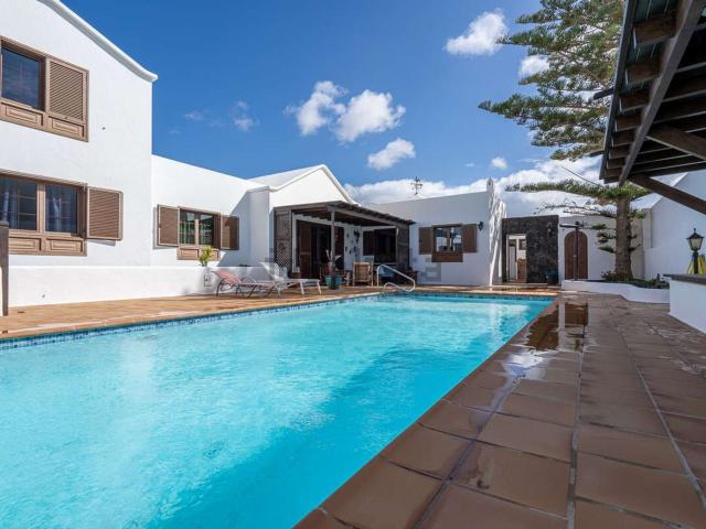 Chalet, Arrecife