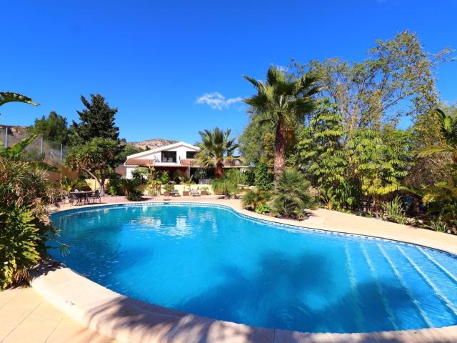 Chalet, Aspe