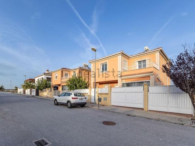Chalet, Atarfe