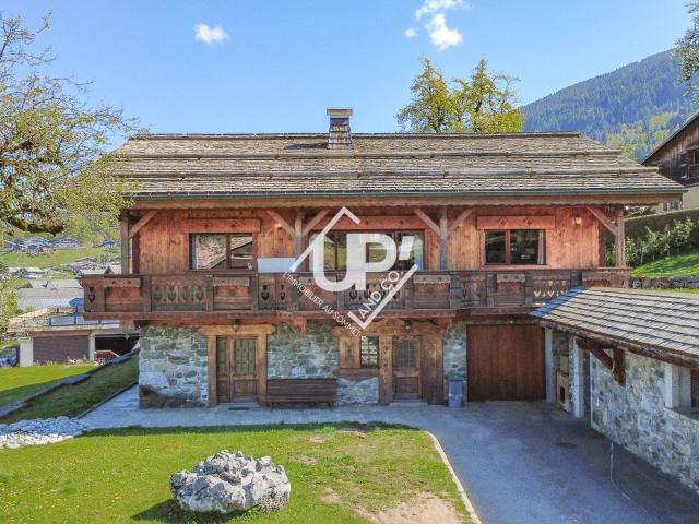 Chalet authentique au coeur des Carroz d'Arâches 256m² Les Carroz d'Arâches Arâches la Frasse