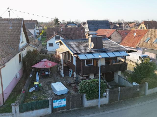 PLOBSHEIM Chalet Au calme proche des commodités