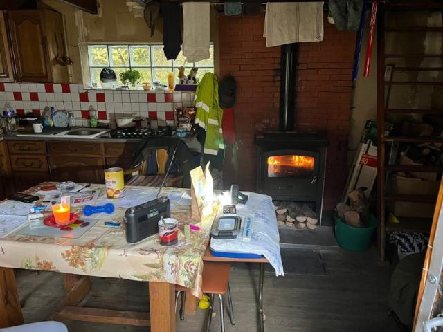 Chalet avec forêt