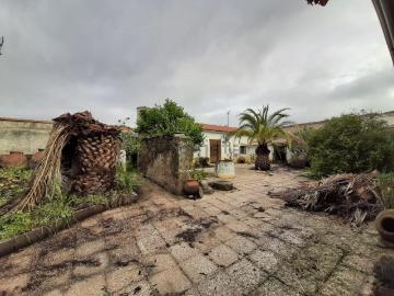 Chalet, Botija