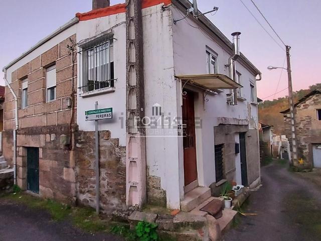 Chalet, Boboras