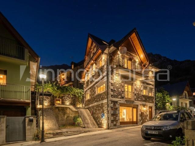 Chalet, Bossóst