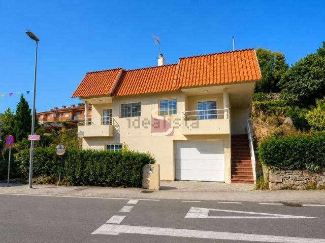 Chalet, Baiona