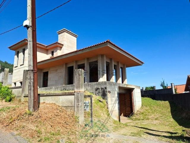 Chalet, Baiona