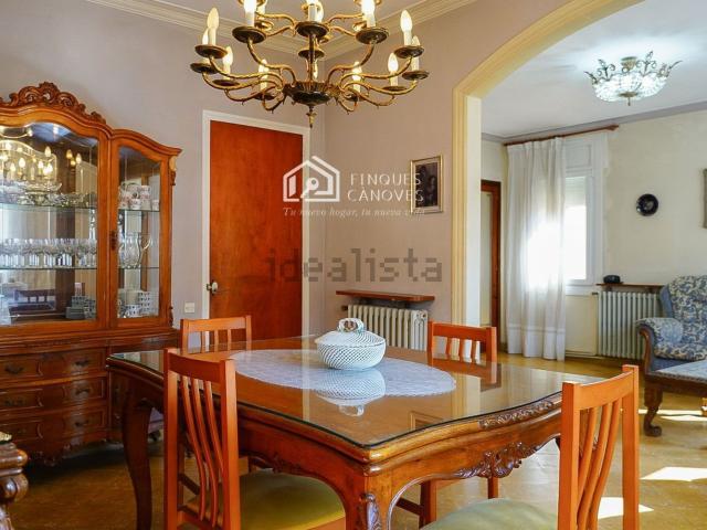 Chalet, Banyoles