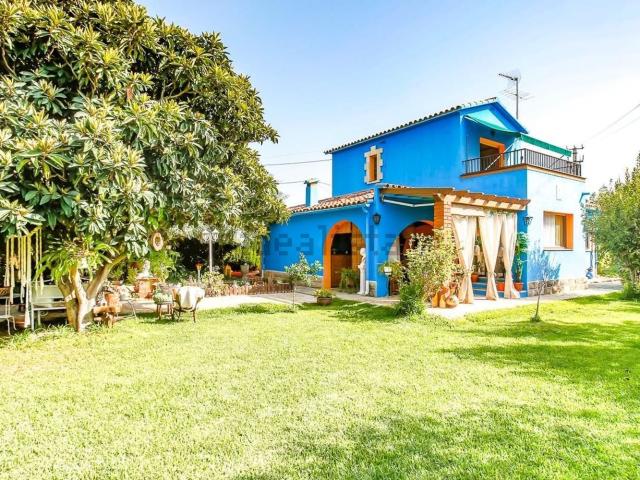 Chalet, Banyeres del Penedès