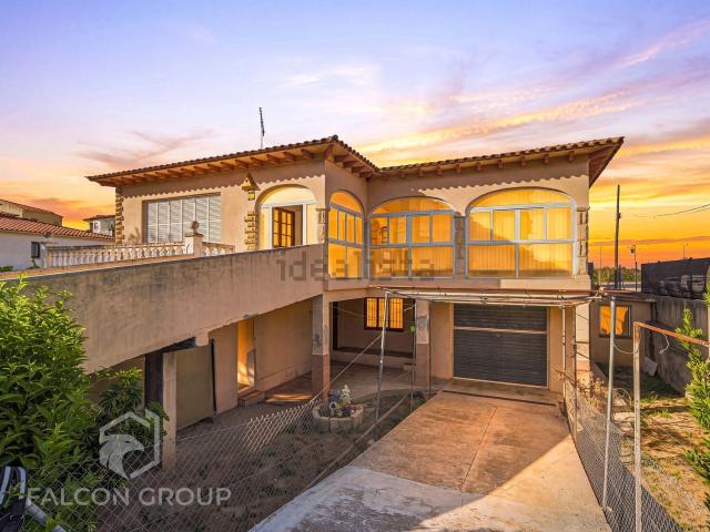 Chalet, Banyeres del Penedès