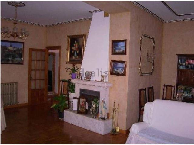 Chalet, Barbastro
