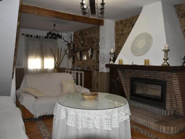 Chalet, Baños de la Encina