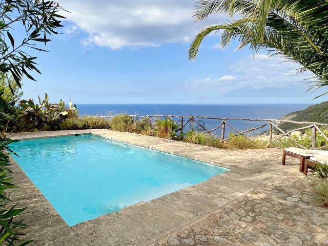 Chalet, Bañalbufar