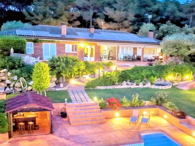 Chalet, Begues