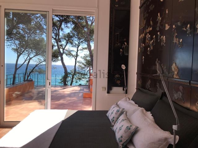 Chalet, Begur