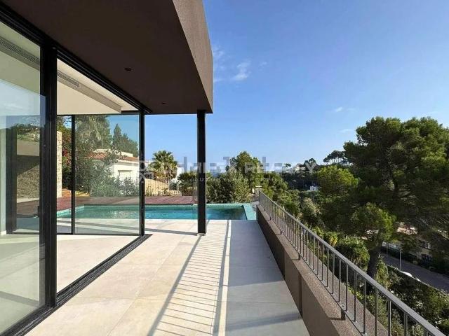 Chalet, Begur
