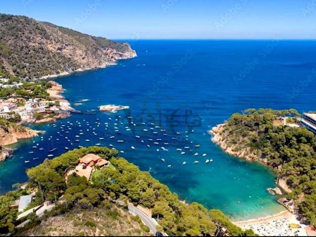 Chalet, Begur