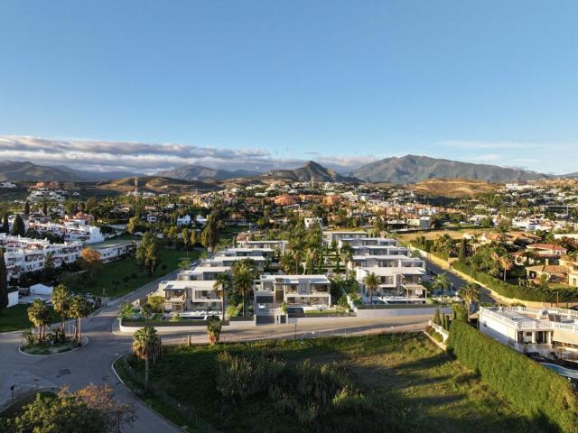 Chalet, Bel Air, Estepona