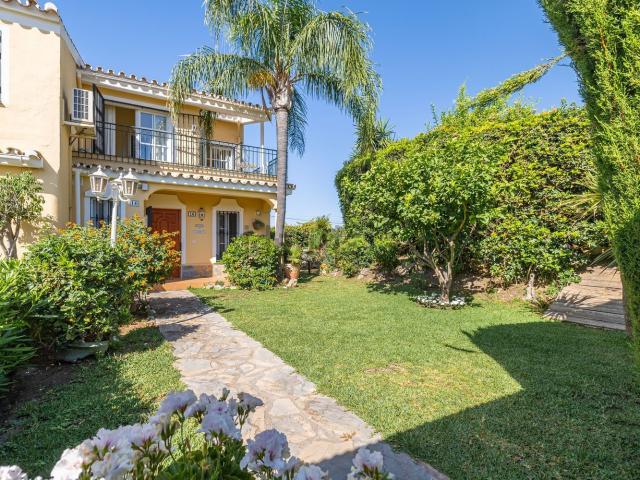 Chalet, Bel Air, Estepona