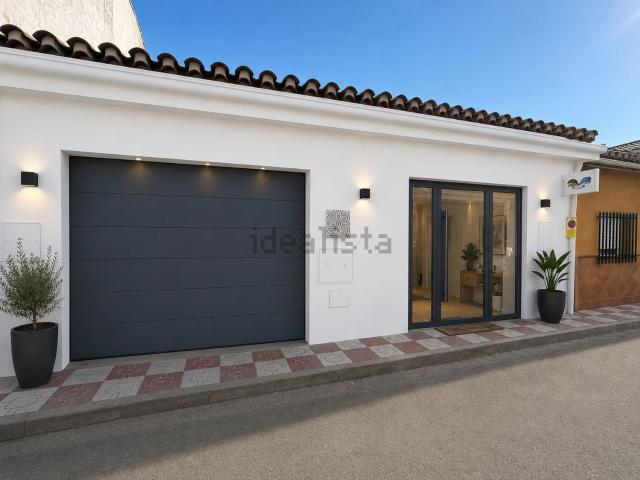 Chalet, Belicena