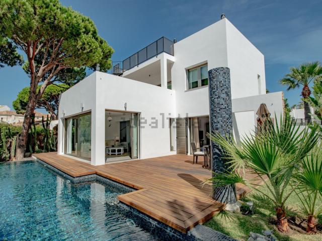 Chalet, Las Chapas Alicate Playa, Marbella