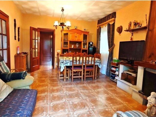Chalet, Bellvei