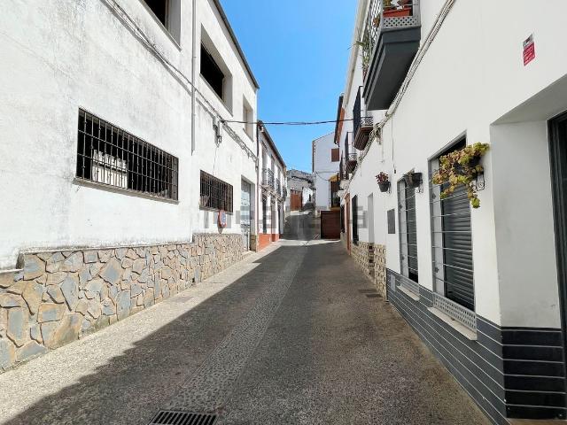 Chalet, Benaojan