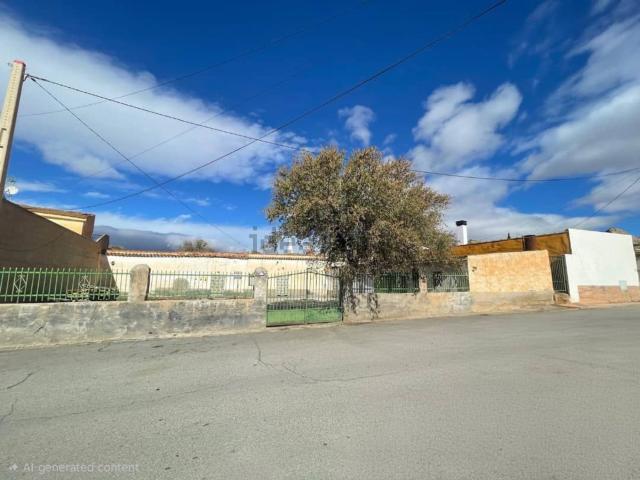 Chalet, Benalua de Guadix