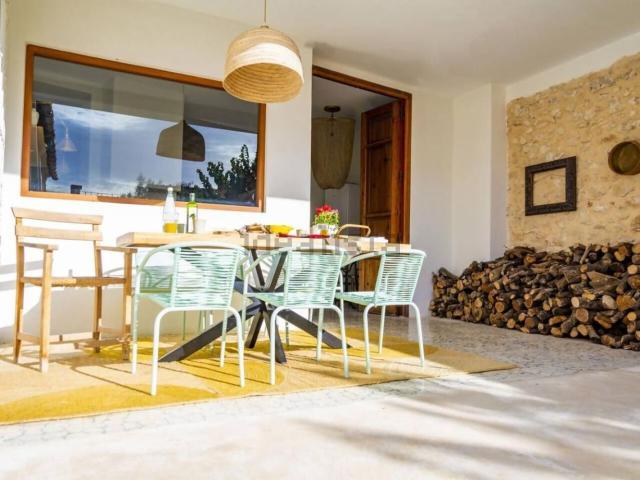 Chalet, Benimeli